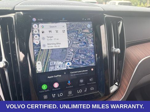 Certified 2024 Volvo XC60 B5 Ultimate w/ Climate Package AWD/4WD image 19