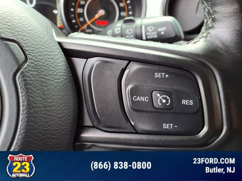 Used 2021 Jeep Wrangler Unlimited Islander image 17