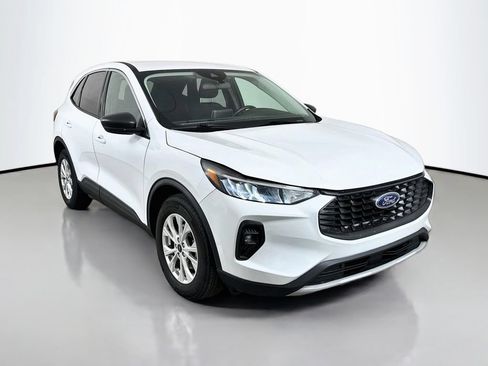 Used 2024 Ford Escape Active FWD image 1
