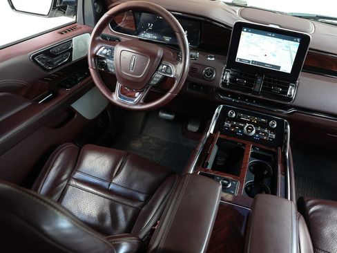 Used 2018 Lincoln Navigator L Black Label image 21
