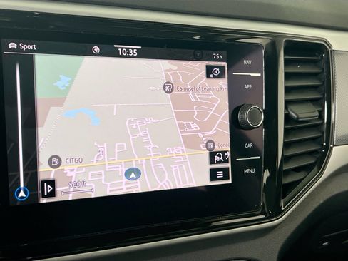 Used 2022 Volkswagen Atlas SEL R-Line image 12