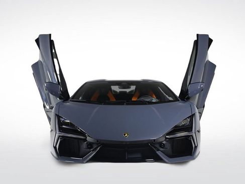 Used 2025 Lamborghini Revuelto AWD/4WD image 28