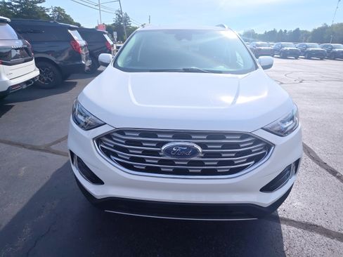 Used 2020 Ford Edge SEL w/ Convenience Package AWD/4WD image 3
