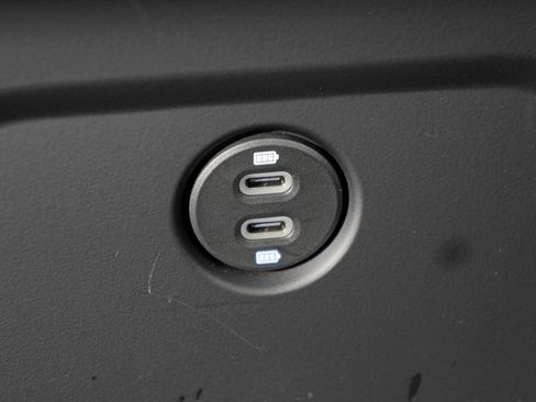 Used 2026 Porsche Macan S AWD/4WD image 39
