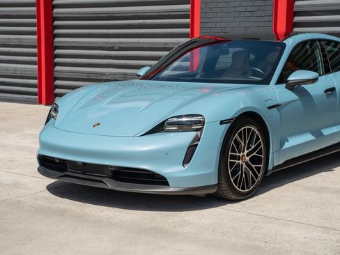 Used 2023 Porsche Taycan RWD image 7