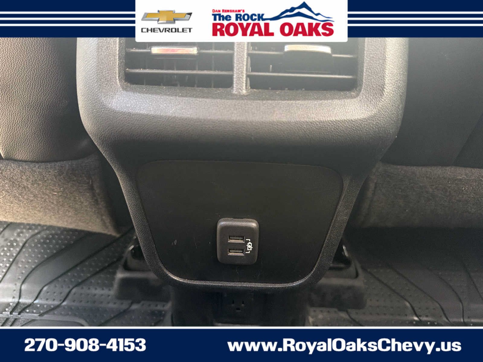 Used 2021 Chevrolet Equinox Premier w/ Redline Edition FWD image 24