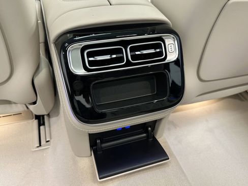 New 2026 Mercedes-Benz S 580 4MATIC Sedan image 27