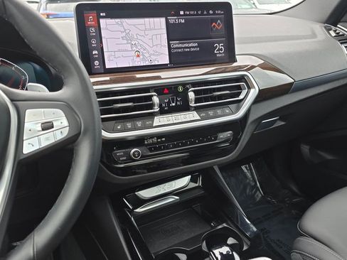 Used 2024 BMW X3 xDrive30i image 33