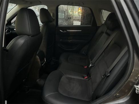 Used 2019 MAZDA CX-5 Touring image 22