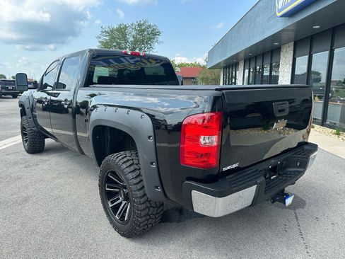 Used 2008 Chevrolet Silverado 2500 LTZ w/ Safety Package AWD/4WD image 5