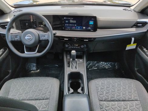 Certified 2026 Nissan Kicks SV FWD image 14