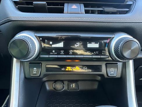 Certified 2024 Toyota RAV4 LE image 34