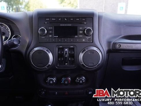 Used 2017 Jeep Wrangler Unlimited Sport w/ Quick Order Package 23S AWD/4WD image 99
