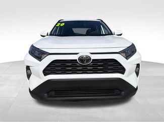 Used 2020 Toyota RAV4 XLE w/ Convenience Package FWD video 2