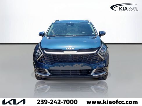 Certified 2023 Kia Sportage EX AWD/4WD image 2