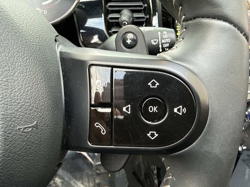 Certified 2024 MINI Cooper S FWD image 29