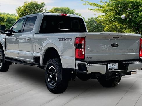 New 2026 Ford F250 Lariat w/ Tremor Off-Road Package AWD/4WD image 3