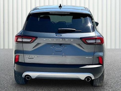 Used 2025 Ford Escape Active AWD/4WD image 4
