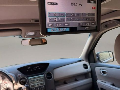 Used 2011 Honda Pilot EX-L image 12