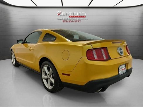 Used 2011 Ford Mustang GT w/ Security Pkg image 4