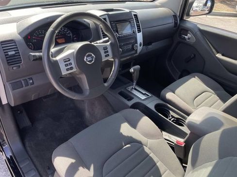 Used 2017 Nissan Frontier S image 12