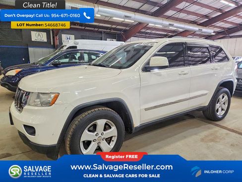 Used 2012 Jeep Grand Cherokee Laredo AWD/4WD image 1