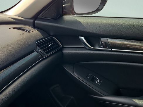 Used 2022 Honda Accord Sport Special Edition image 13