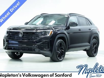 New 2026 Volkswagen Atlas Cross Sport SEL R-Line