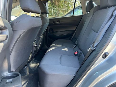 Used 2025 Toyota Corolla Cross LE image 20