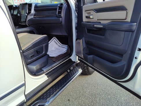 Used 2020 RAM 2500 Limited image 19