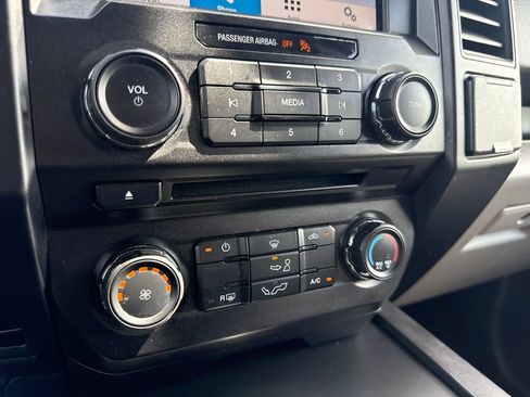 Used 2018 Ford F150 XL w/ Equipment Group 101A Mid RWD image 22