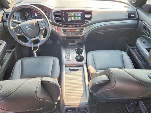 Used 2023 Honda Passport EX-L image 8