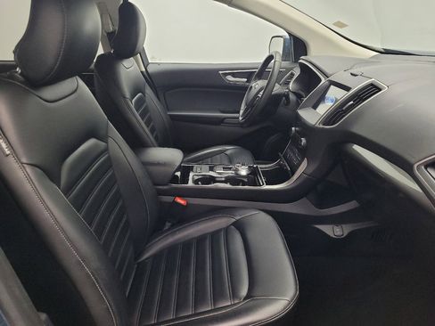 Used 2019 Ford Edge SEL w/ Equipment Group 201A image 21