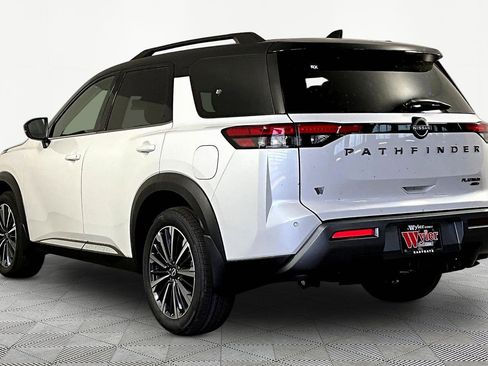 New 2026 Nissan Pathfinder Platinum AWD/4WD image 6