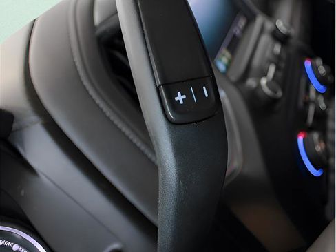 Used 2021 Chevrolet Silverado 1500 LT RWD image 25