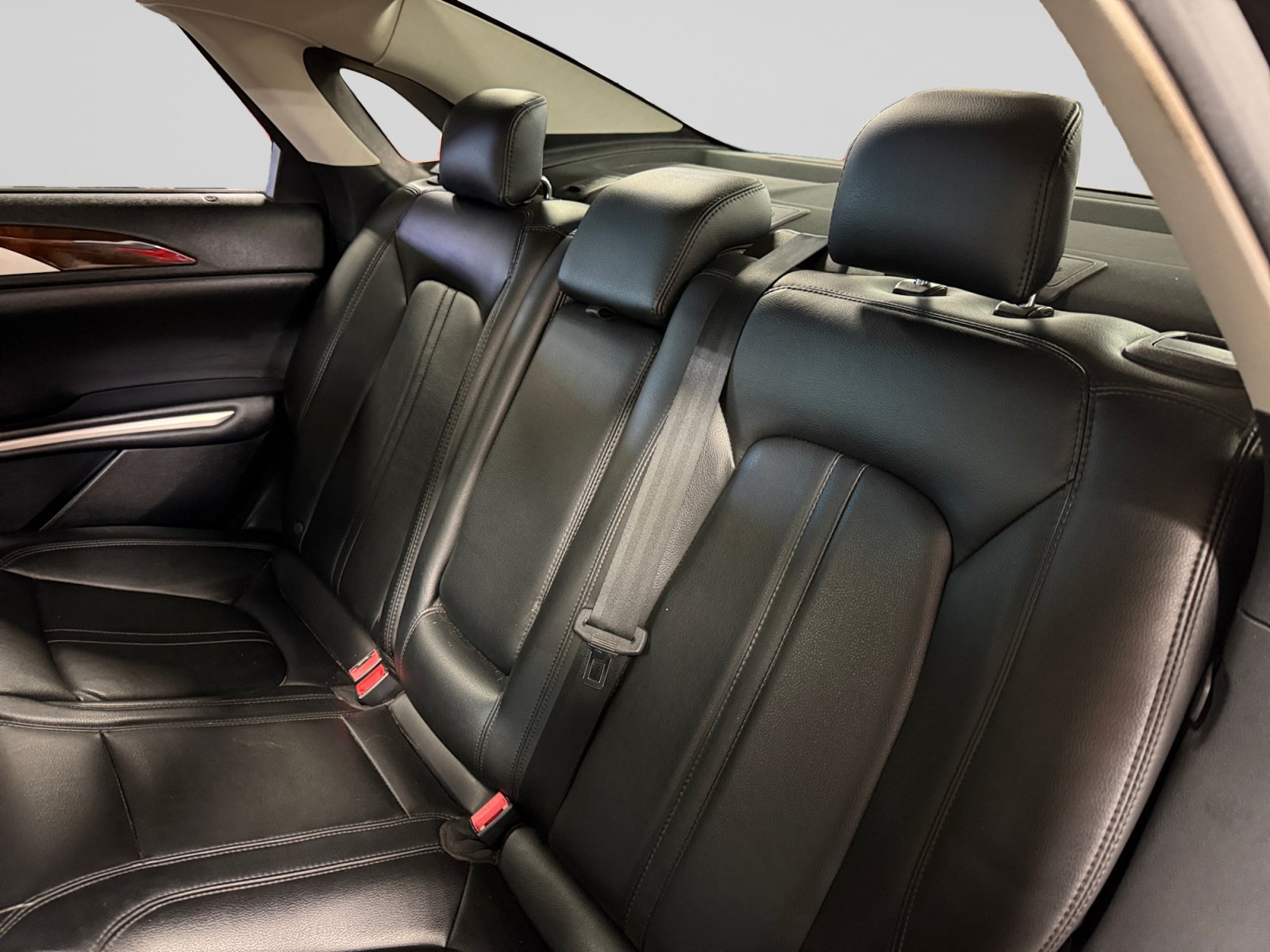 Used 2016 Lincoln MKZ AWD image 20