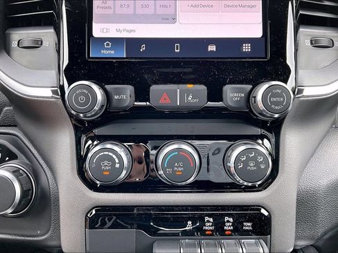 New 2026 RAM 1500 Express AWD/4WD image 15