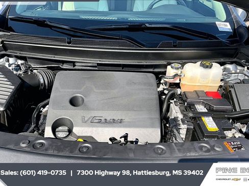 Used 2024 Buick Enclave Essence FWD image 8