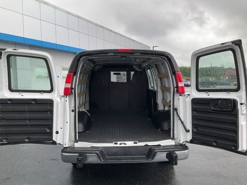 Used 2024 GMC Savana 2500 w/ Driver Convenience Package RWD image 13