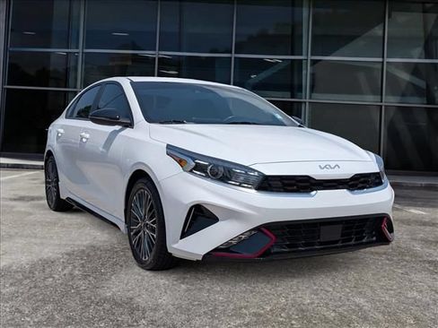 Used 2024 Kia Forte GT-Line w/ GT-Line Premium Package FWD image 2