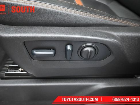Used 2022 GMC Sierra 2500 AT4 w/ AT4 Premium Plus Package AWD/4WD image 29