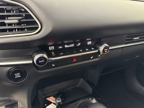 Used 2025 MAZDA CX-30 AWD 2.5 S w/ Preferred Package image 17