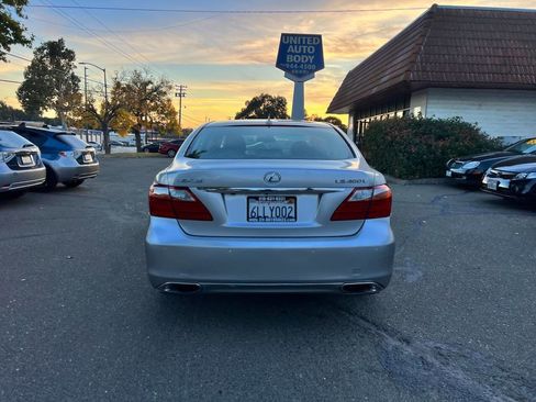 Used 2010 Lexus LS 460 L image 6