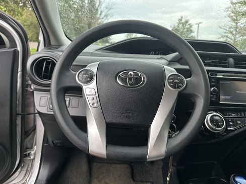 Used 2015 Toyota Prius C One FWD image 20
