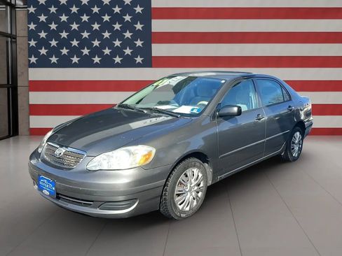 Used 2007 Toyota Corolla CE image 2
