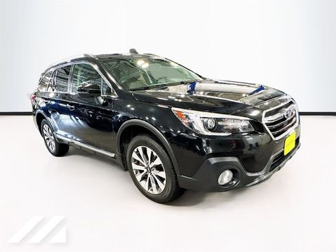 Used 2019 Subaru Outback 2.5i Touring w/ Protection Package #1 AWD/4WD image 3