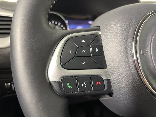 Used 2018 Jeep Compass Latitude w/ Popular Equipment Group AWD/4WD image 17