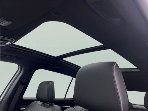 Used 2025 Jeep Wagoneer S Limited image 19