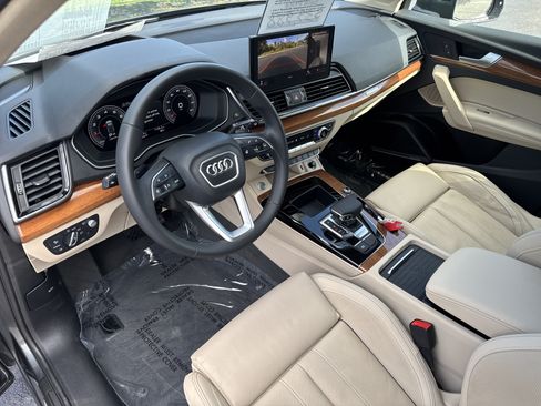 Certified 2023 Audi Q5 2.0T Prestige w/ Prestige Package AWD/4WD image 22