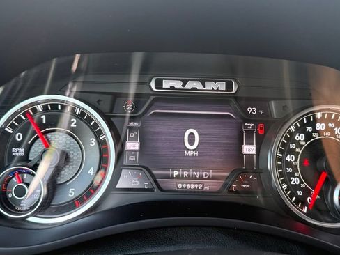 Used 2022 RAM 2500 Laramie w/ Night Edition AWD/4WD image 16